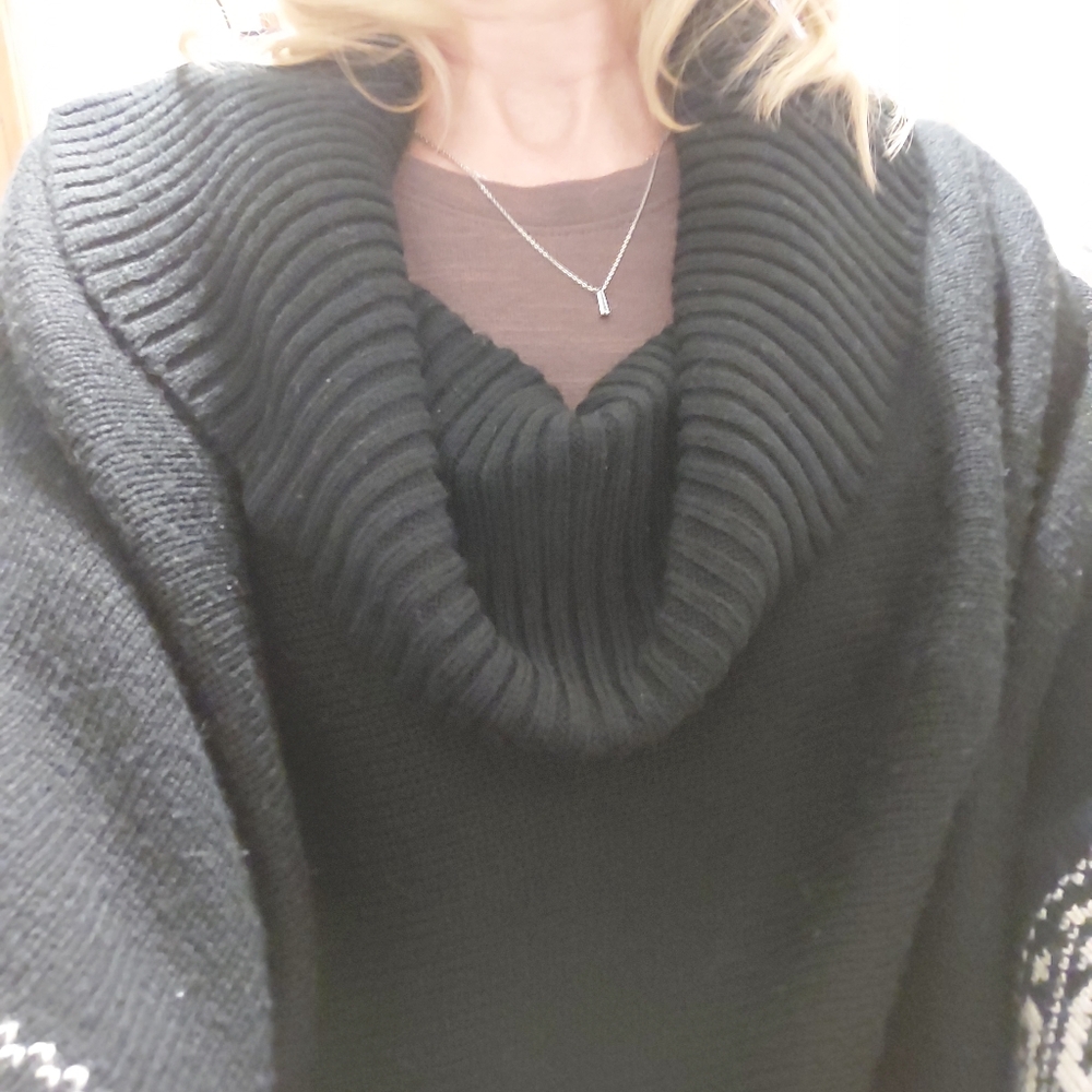 Black Rivet Poncho Sweater - Picture 6 of 8
